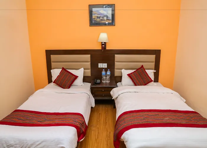 Namtso Hotel 2*