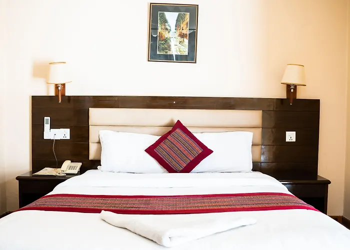 Namtso Hotel 2*